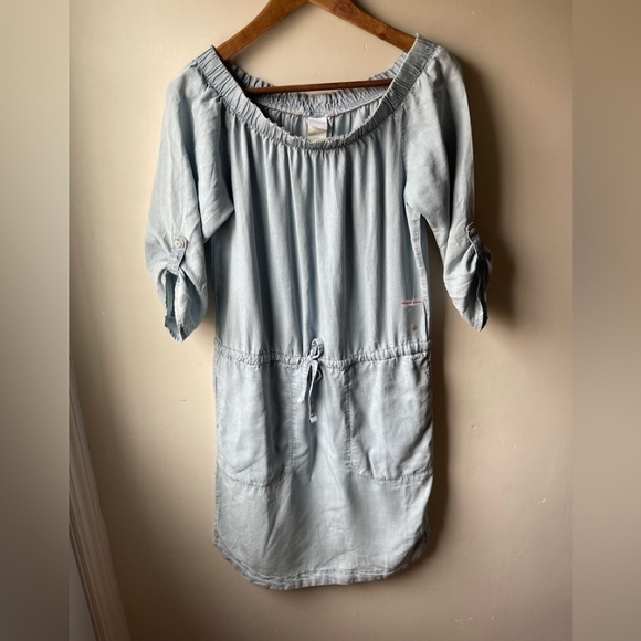 Lolë | Light Blue Denim Jamie Off-Shoulder Blouson Dress NWOT size XS - Picture 4 of 15